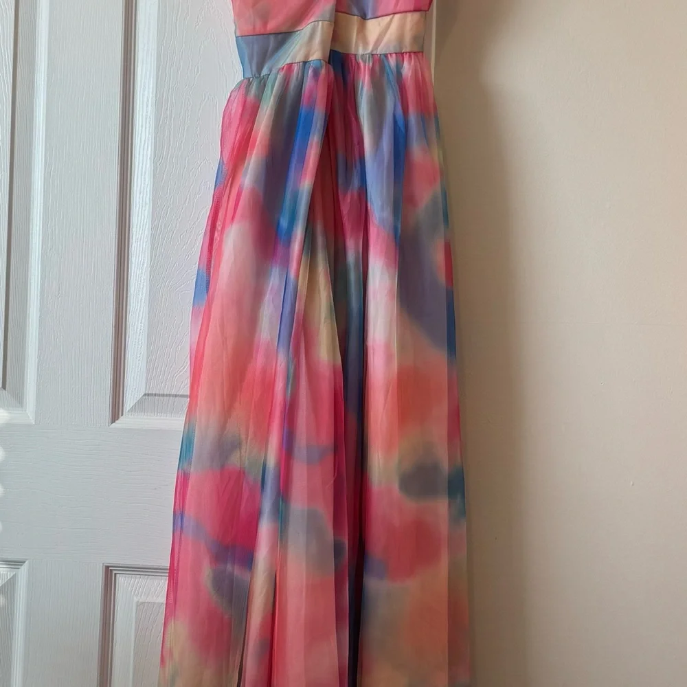 NWT Women multi color V neck maxi dress SIZE M - Picture 6 of 8